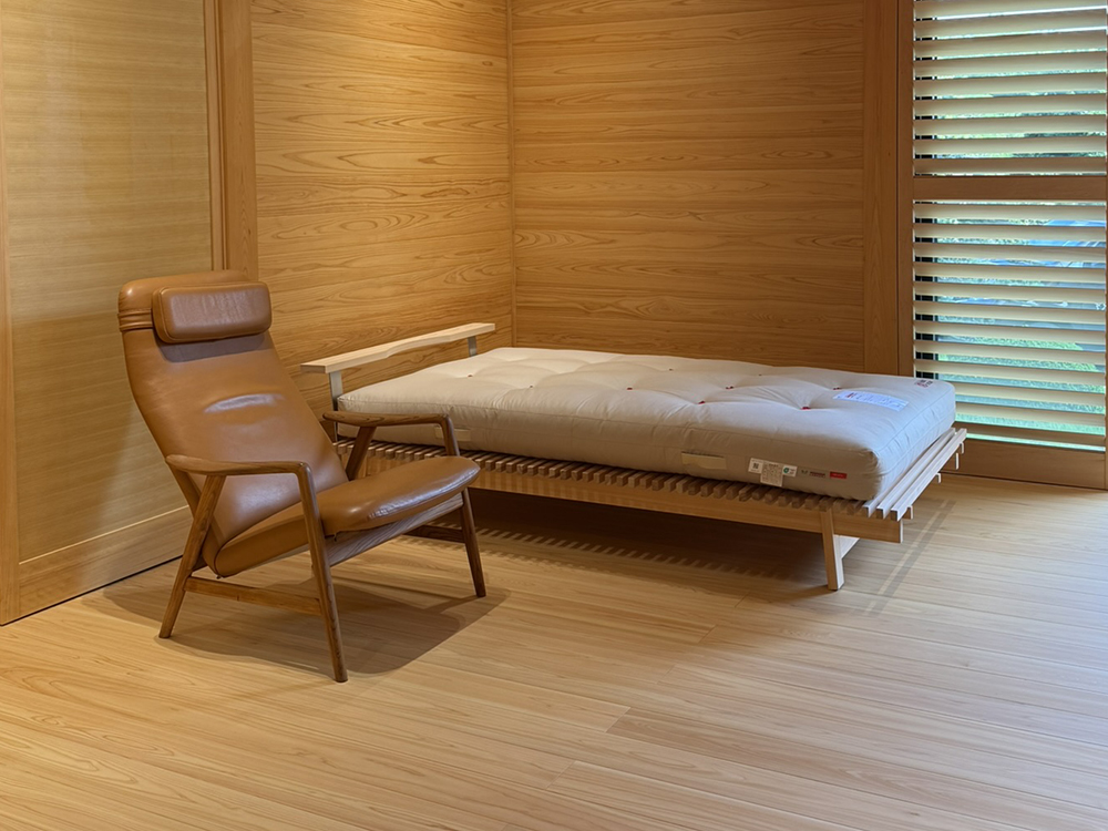 キッチンと家具と、美しい木のお家 | 頑固おやじ